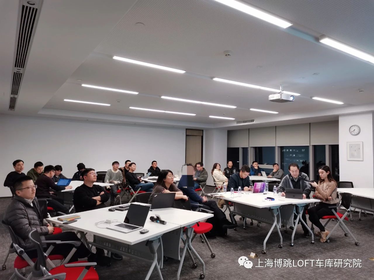 湛江杭州LOFT车库专题会